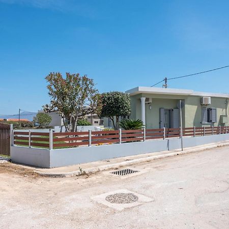 Lahardi - Seaside House Kíssamos Exterior foto