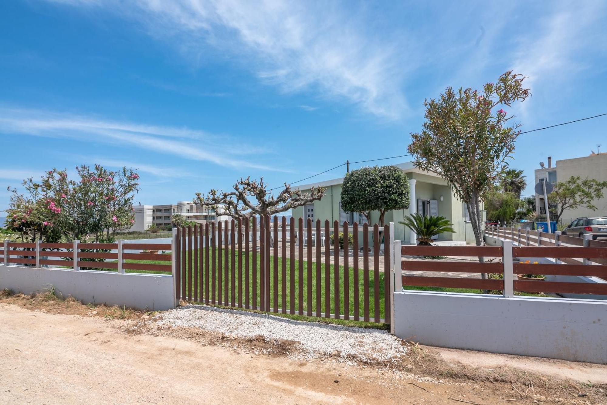 Lahardi - Seaside House Kíssamos Exterior foto